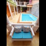 Room In Guest Room - Ca-2 Gethsemane Room With Breakfast Included And Wifi